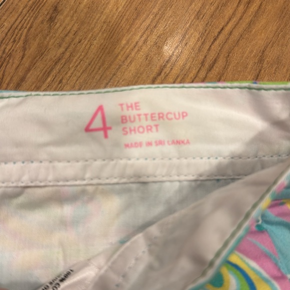 Lilly Pulitzer Buttercup Short - Picture 4 of 4